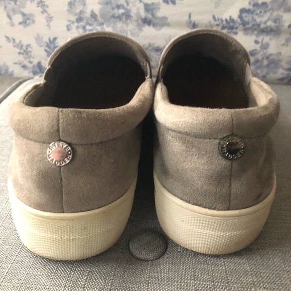 Steve Madden grey suede slip ons size 10 - Picture 6 of 7